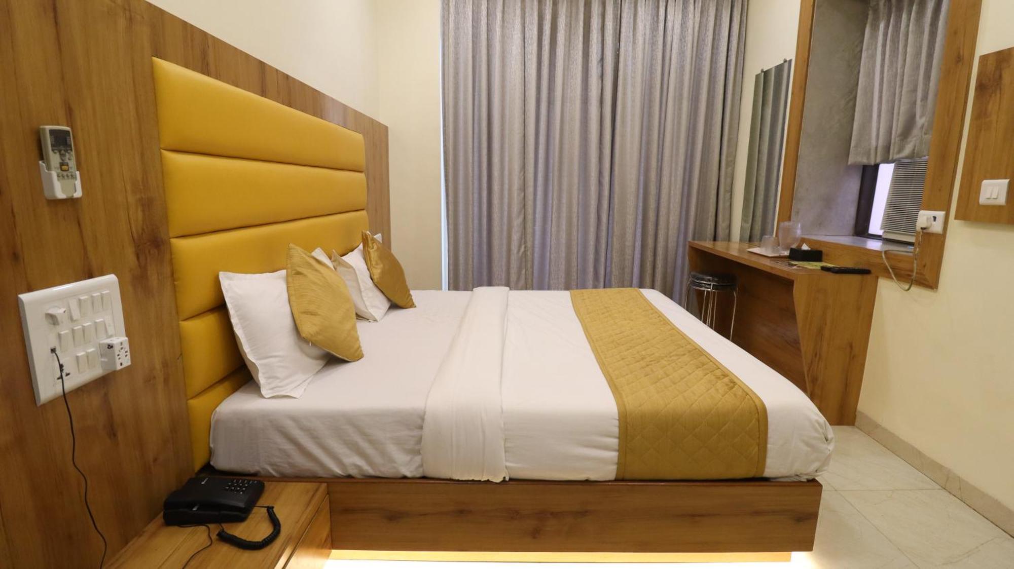 Hotel National - Grant Road Mumbai Dış mekan fotoğraf