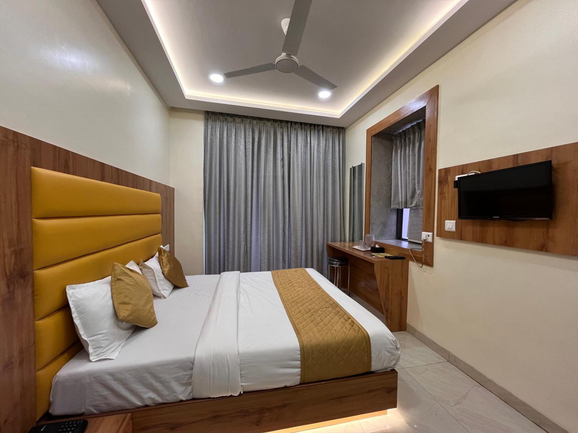 Hotel National - Grant Road Mumbai Dış mekan fotoğraf