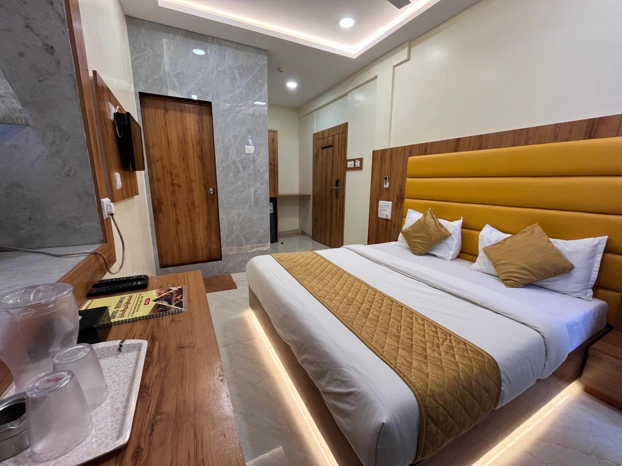 Hotel National - Grant Road Mumbai Dış mekan fotoğraf