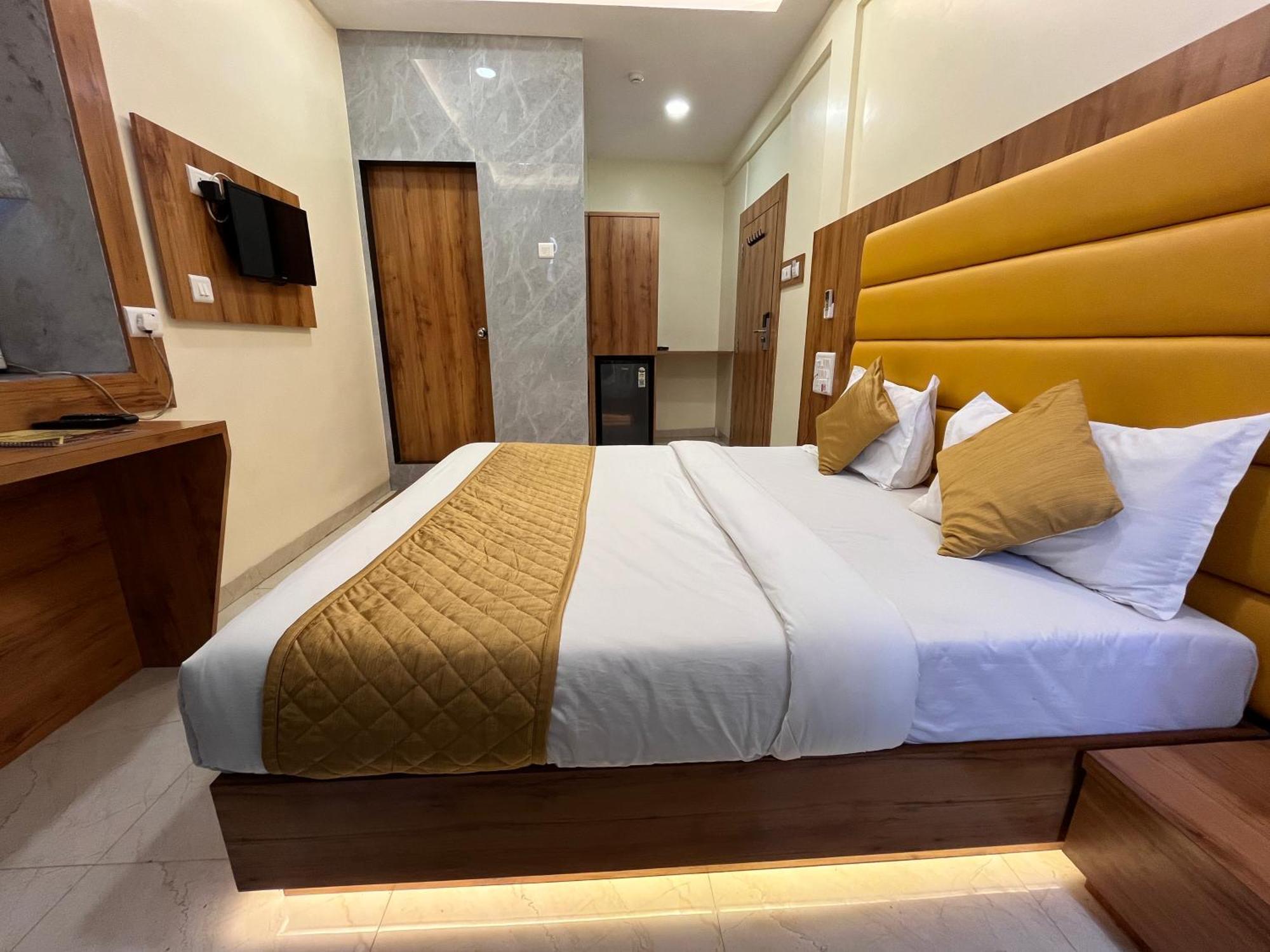 Hotel National - Grant Road Mumbai Dış mekan fotoğraf